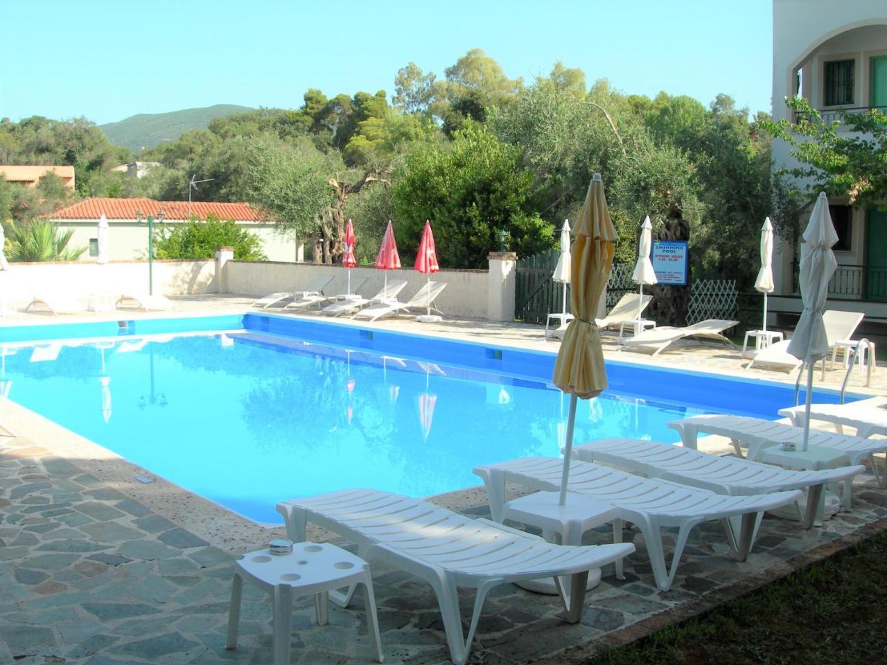 Villa Karmar Hotel Apartments Dassia  Luaran gambar